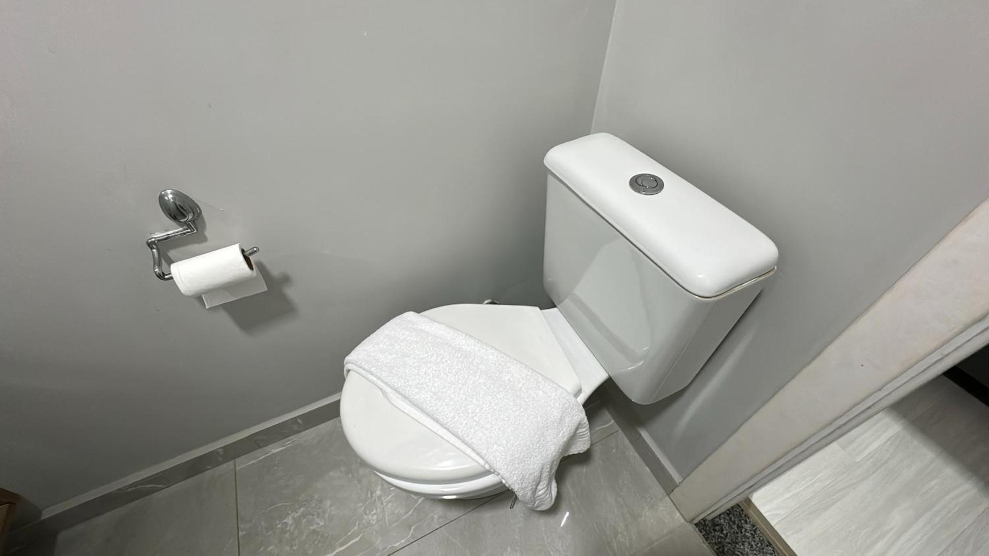 09- Studio Lindamente Decorado! Ideal Para Casal!!! クリチバ エクステリア 写真