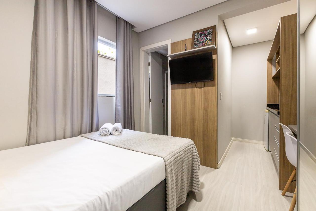 09- Studio Lindamente Decorado! Ideal Para Casal!!! クリチバ エクステリア 写真